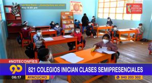 Cientos de escolares retornaron a las aulas en todo el Perú