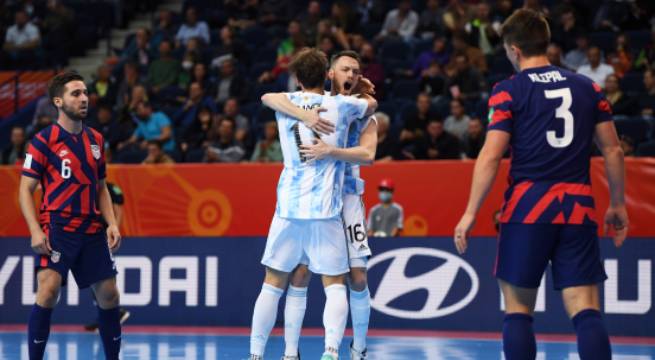 Argentina vs. Serbia por la Copa Mundial de Futsal de la FIFA Lituania 2021