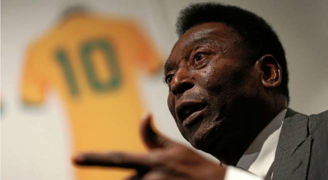 Pelé está consciente y se recupera satisfactoriamente en Brasil tras operación