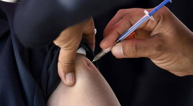 Japón empezará a administrar una tercera dosis de refuerzo de la vacuna del Covid-19