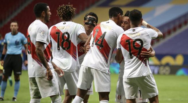 Conoce a los árbitros que dirigirán los duelos de Perú ante Chile, Bolivia y Argentina
