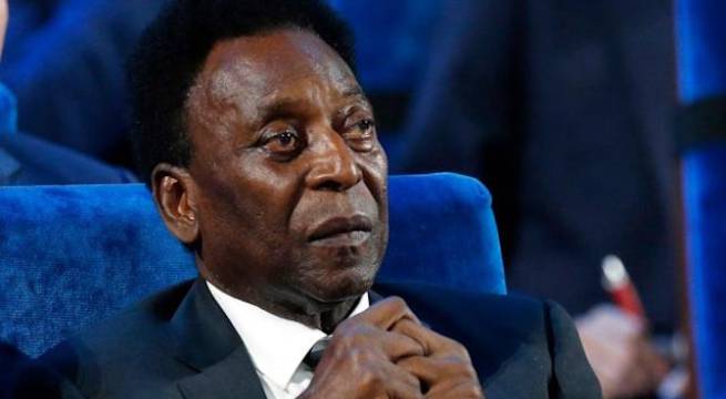 Pelé dice estar «muy bien» tras cirugía para quitar tumor