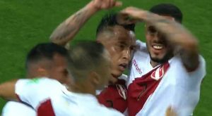 ¡Gol peruano! Christian Cueva marcó el 1-0 sobre Chile