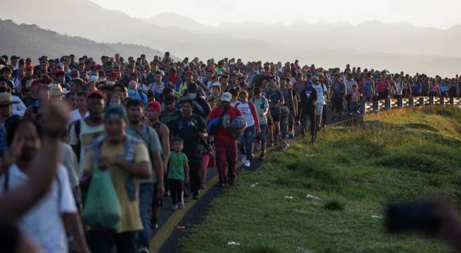 Más migrantes se suman a caravana hacia Ciudad de México