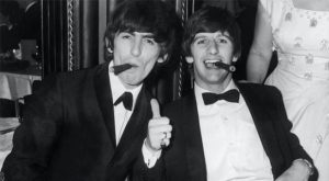 Descubren una canción con George Harrison y Ringo Starr en un ático británico