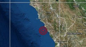 Sismo de fuerte intensidad remeció Lima al mediodía