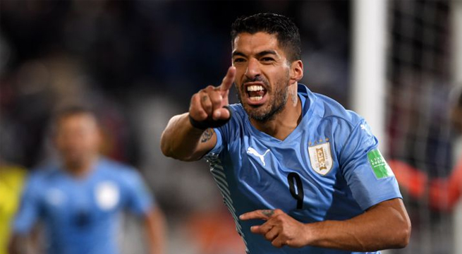 Suárez lidera plantel de Uruguay para medir a Argentina y Bolivia