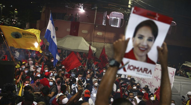 Izquierdista Xiomara Castro se proclama vencedora en presidenciales de Honduras