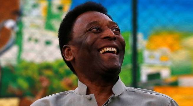 Pelé es hospitalizado en Brasil por tumor de colon