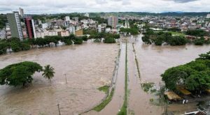 Brasil: aumenta cifra de muertos por inundaciones en «peor desastre» de la historia en Bahía