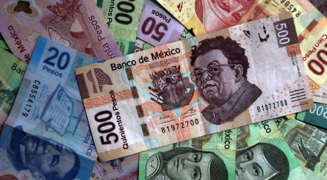 Monedas latinoamericanas cierran dispares en medio de retroceso global del dólar