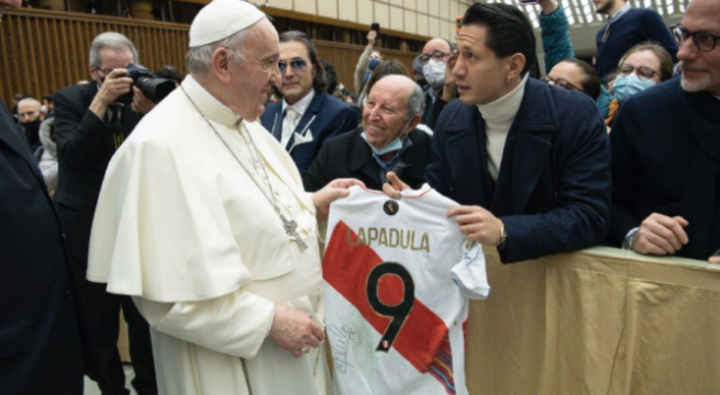 Gianluca Lapadula tras encuentro con Papa Francisco: “Fue una gran emoción verlo y darle la mano”
