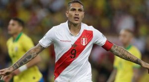 Paolo Guerrero: “Venir a Alianza me motiva mucho, no es que la descarto»