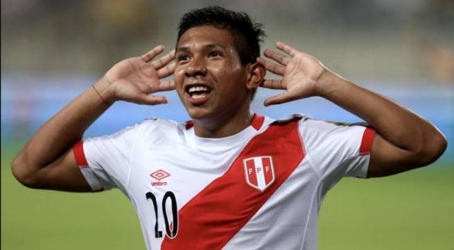 Perú derrotó a Colombia en Barranquilla con gol de Edison Flores