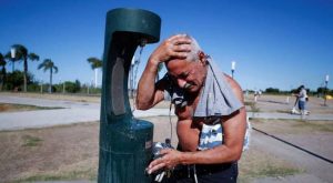 Altas temperaturas en Argentina generan aumento en demanda de energía, cortes de luz