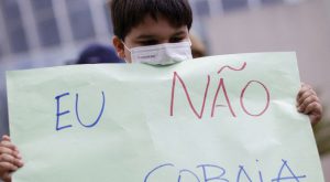 Los brasileños están a favor de la vacunación de niños contra la COVID-19