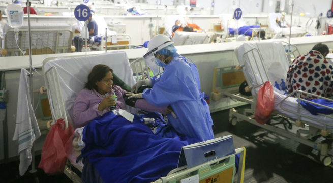 Minsa revela que de los 23 000 hospitalizados por COVID-19, 20 000 no estaban vacunados