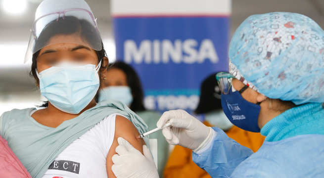 Vacunación a menores: Minsa aplicó más de 26.000 dosis en el primer día