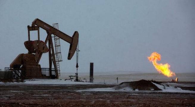Petróleo toca máximo de siete años por tensiones entre Rusia y Ucrania
