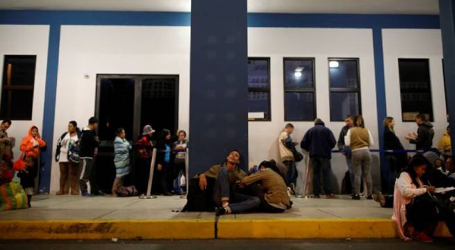 Perú y Ecuador reabrirán su frontera tras caída de casos de Covid-19