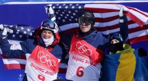 Los estadounidenses Hall y Goepper dominan las medallas de slopestyle en esquí acrobático