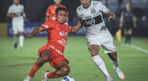 César Vallejo quedó eliminado de la Copa Libertadores tras perder por 2-0 ante Olimpia