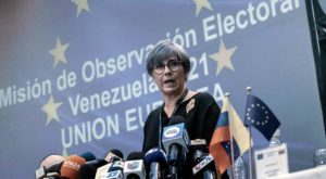 Misión electoral de la UE recomienda reforzar separación de poderes en Venezuela