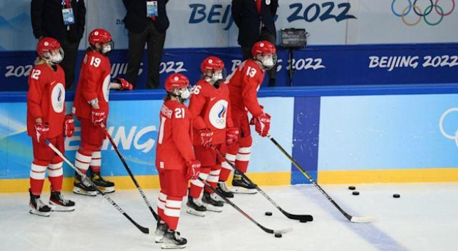 Canadá vence al COR en hockey femenino tras negarse a jugar hasta tener los resultados de test de COVID