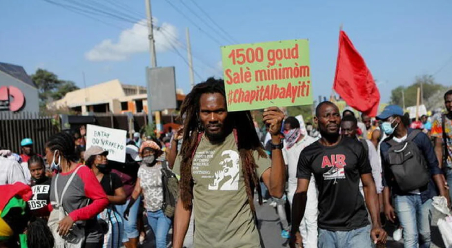 Haití aumenta el salario mínimo hasta en un 54% tras protestas de los trabajadores