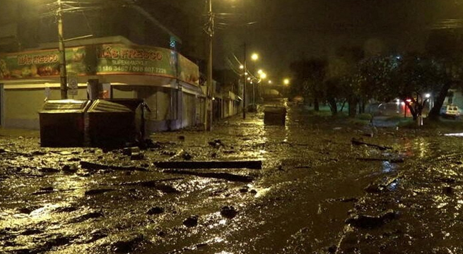 Aluvión en Quito deja al menos 22 muertos y varios desaparecidos