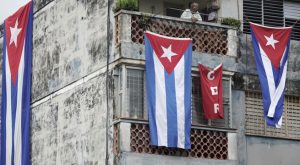 Cuba restituye las credenciales a periodistas de la agencia española EFE