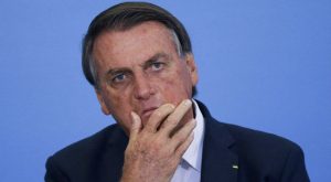 Aliados de Jair Bolsonaro estarían coordinando una campaña de noticias falsas