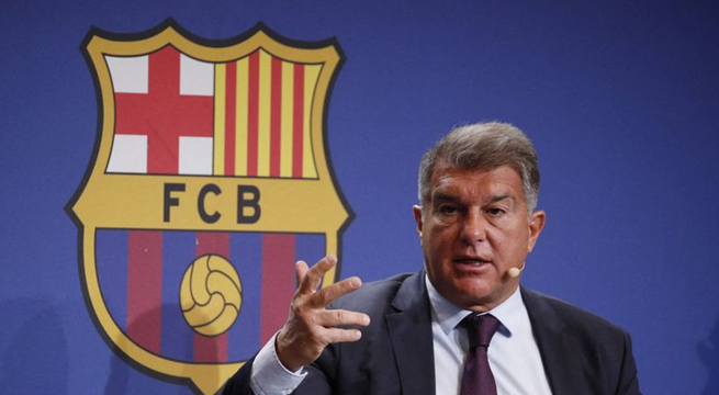 El Barcelona acusa a la anterior directiva de gestionar mal los fondos del club