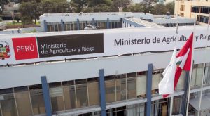 Designan a un abogado sin experiencia como nuevo secretario general del Midagri