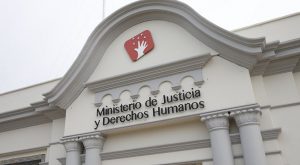 Ministerio de Justicia lamenta uso malicioso de la imagen de Raida Cóndor