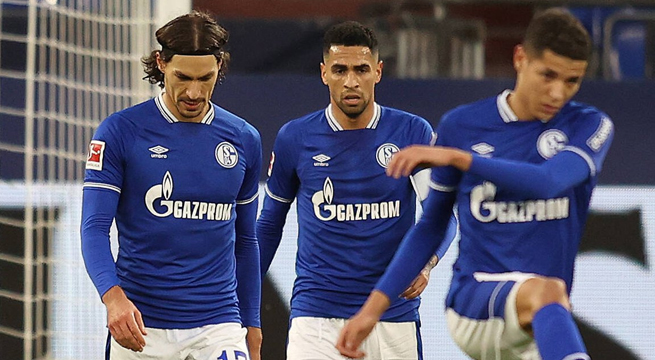 Schalke 04 retira el logo de Gazprom de su camiseta en protesta por invasión rusa a Ucrania