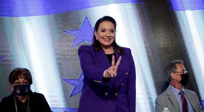 Presidenta de Honduras da positivo a COVID-19, tiene síntomas «leves»