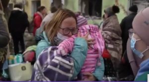 Guerra Rusia – Ucrania: rusos bombardean hospital materno infantil