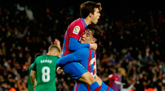 Torres y Dembélé brillan en la goleada del Barcelona al Osasuna