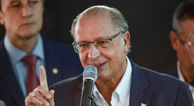 Exgobernador de Sao Paulo Geraldo Alckmin se une a partido de izquierda para ser compañero de fórmula de Lula