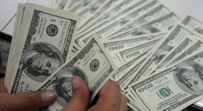 Chile: Gobierno dice subastará 5.000 millones de dólares en medio de alza de divisa estadounidense