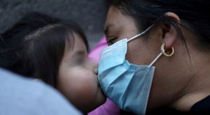 OPS dice que las mujeres se ven afectadas de manera desproporcionada por la pandemia de COVID-19