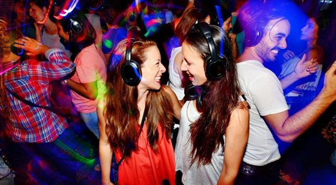 Baja el volumen: OMS fija nuevo límite de seguridad para la música en conciertos y discotecas