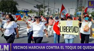 San Borja: Vecinos protestan contra el toque de queda