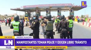 Huacho: manifestantes toman peaje y exigen libre tránsito