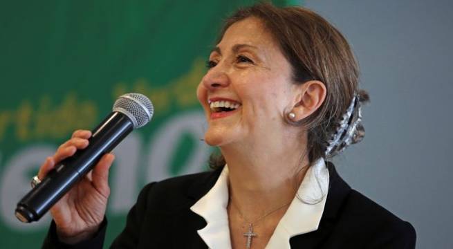 Ingrid Betancourt renuncia a su candidatura a la Presidencia de Colombia y respaldará a otro aspirante