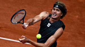 Zverev gana a Alcaraz y vuelve a las semifinales de París