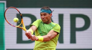 Nadal destruye a Thompson y alcanza la segunda ronda del Abierto de Francia