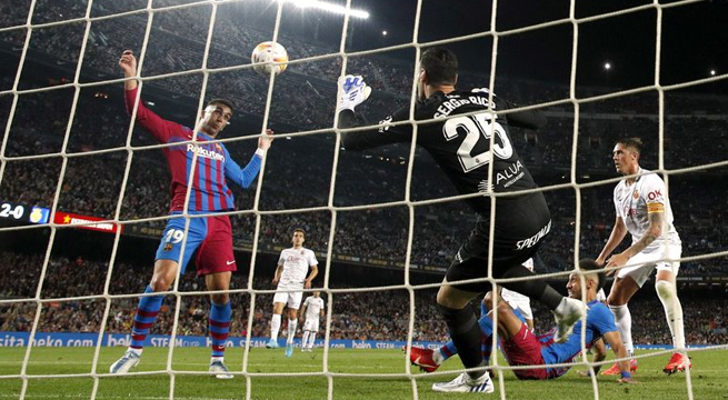El Barcelona rompe una racha de tres derrotas en casa tras imponerse al Mallorca