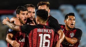 ¡En la última! Melgar venció a River Plate y sigue puntero en la Copa Sudamericana